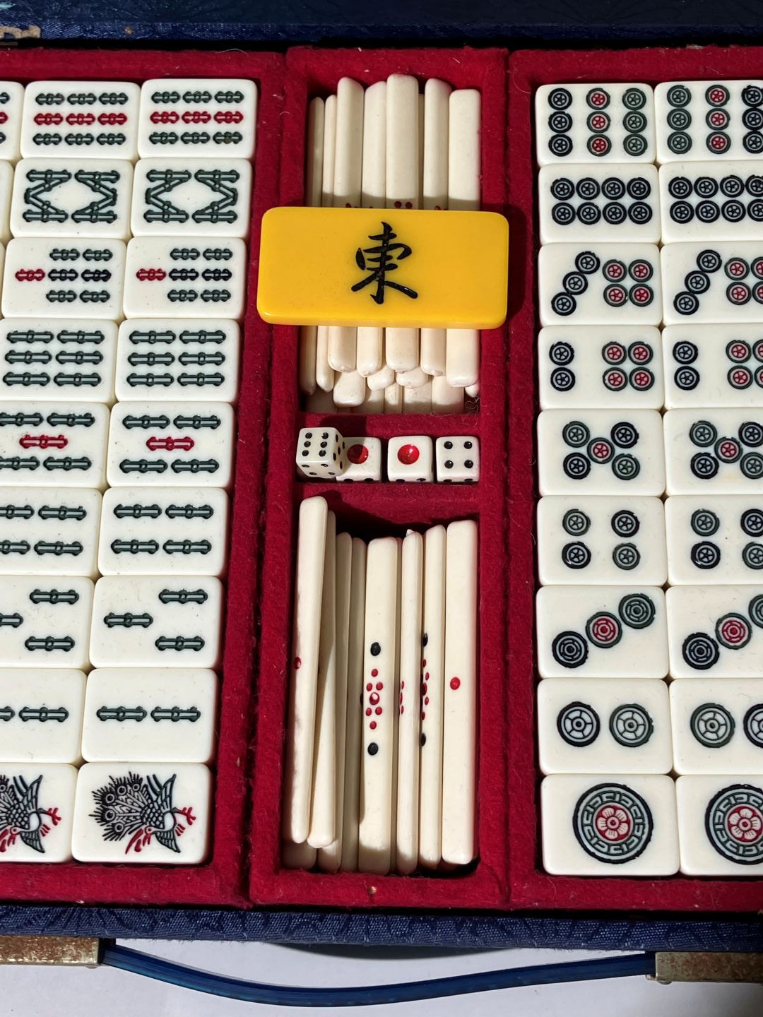 middle view of a go board