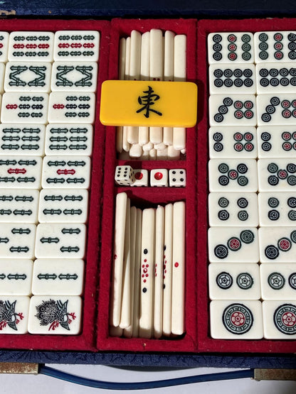 middle view of a go board