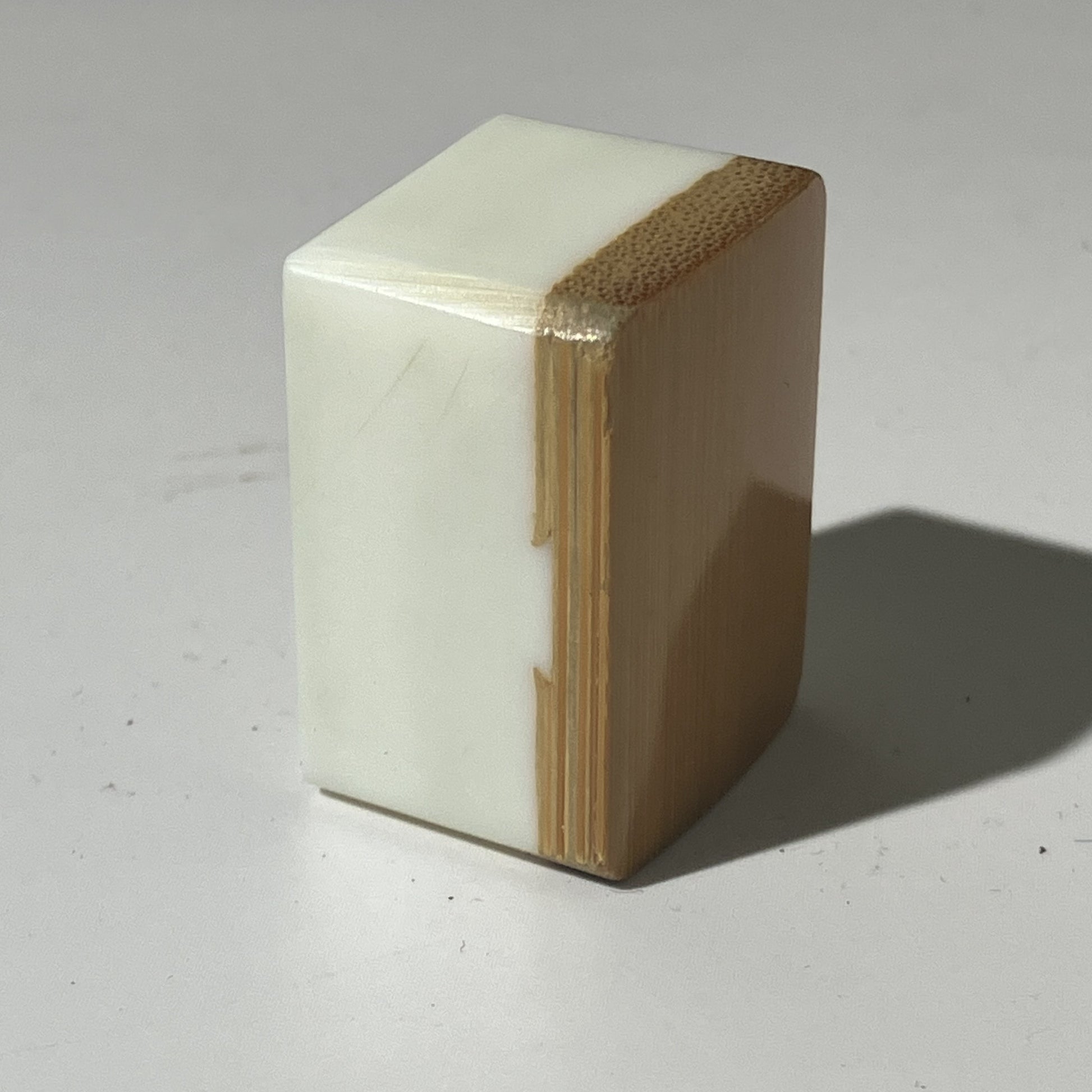 tiles side